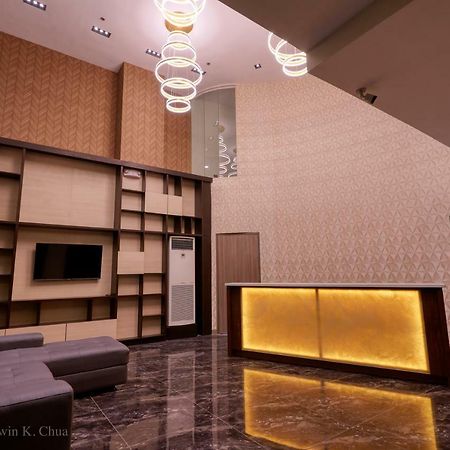 Griffin Hotel And Suites Cebu Bagian luar foto