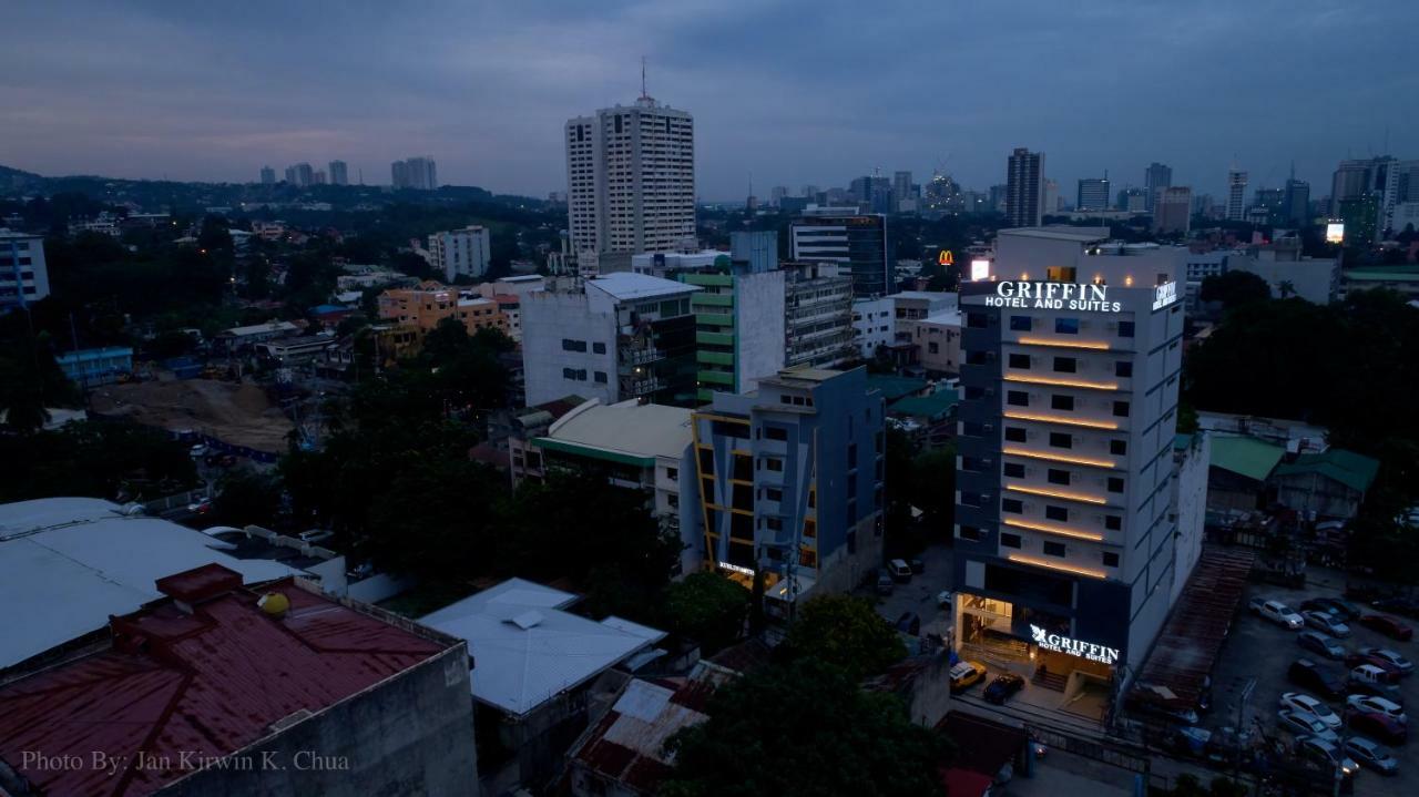 Griffin Hotel And Suites Cebu Bagian luar foto