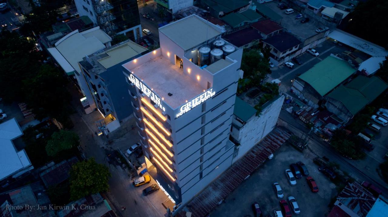 Griffin Hotel And Suites Cebu Bagian luar foto