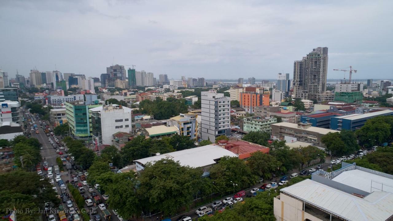 Griffin Hotel And Suites Cebu Bagian luar foto